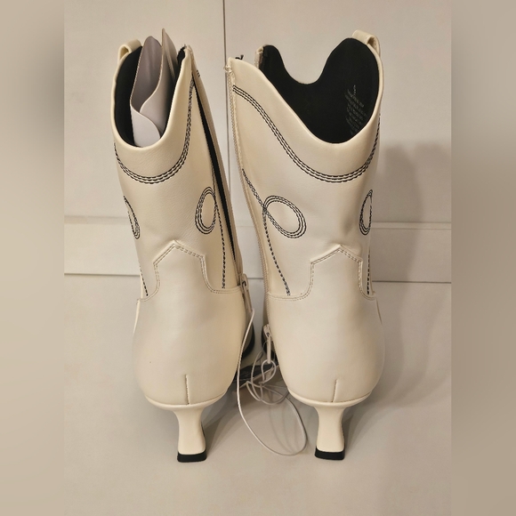 NWT universal thread western boots womens size 9 w/memory foam - Picture 7 of 12